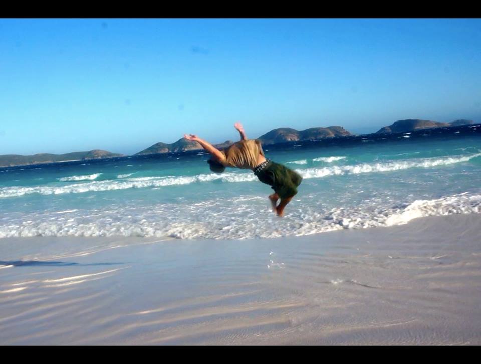 JonathanAustralieSautPlage