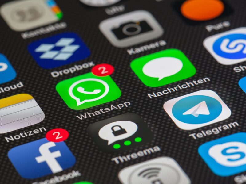 L'application mobile WhatsApp pour communiquer avec ses proches en France