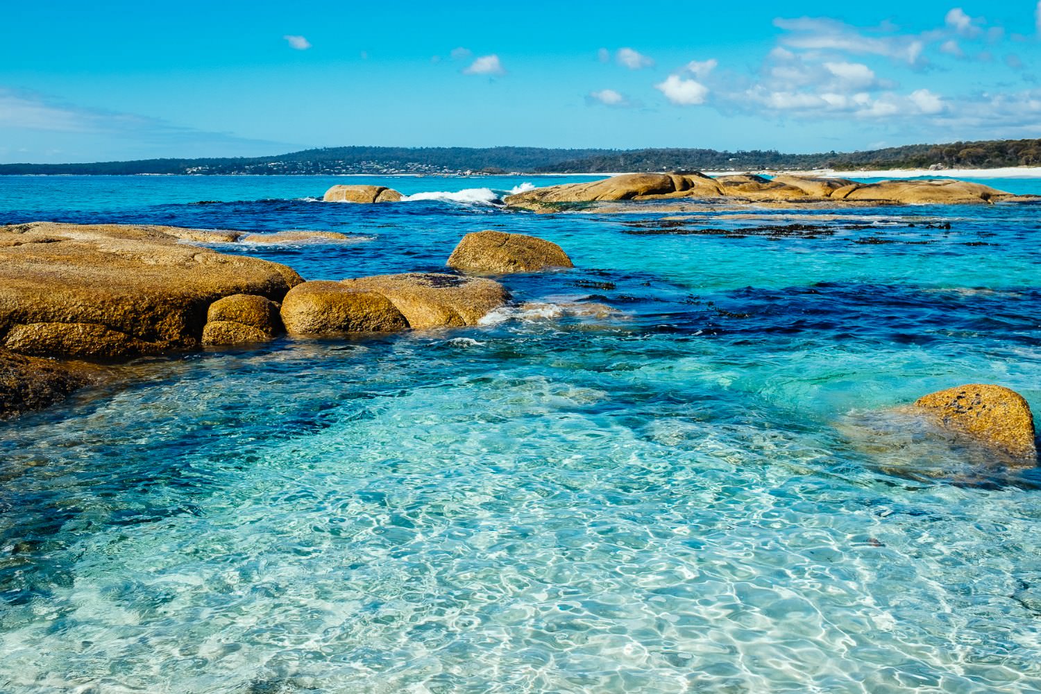 Plage de Bicheno sur la côte Est de la Tasmanie