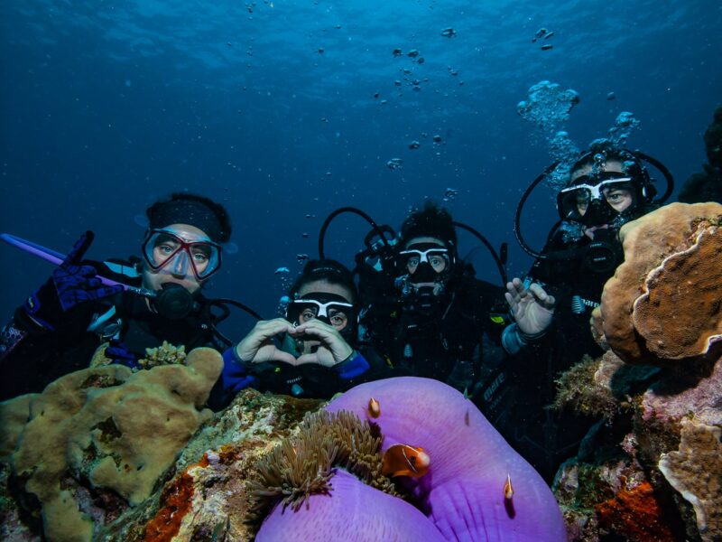 Photo de 4 plongeur sous-marins de Bourail Aquadiving à Bourail.