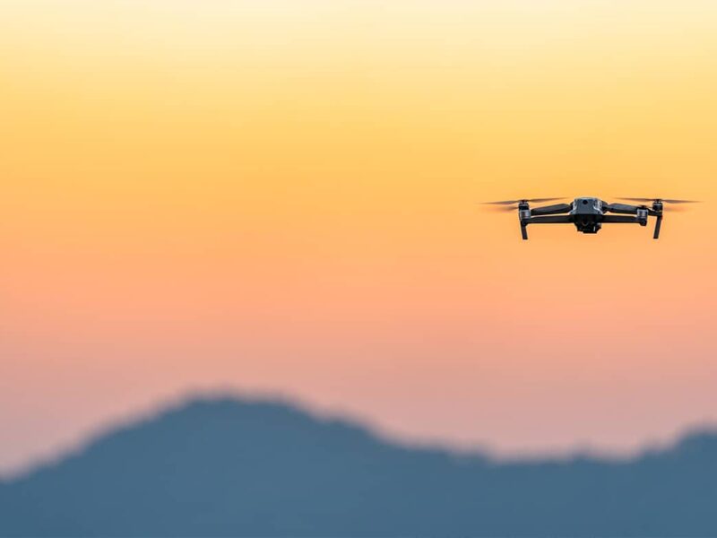 Voyager en avion avec un drone et des batteries - DRONE TUTO