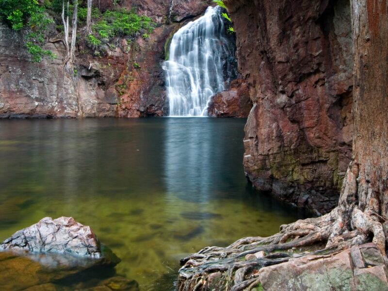 Se baigner en Australie dans une cascade à Florence Falls