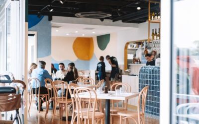 Témoignage de Chloé – Serveuse dans une crêperie à Noosa en Australie